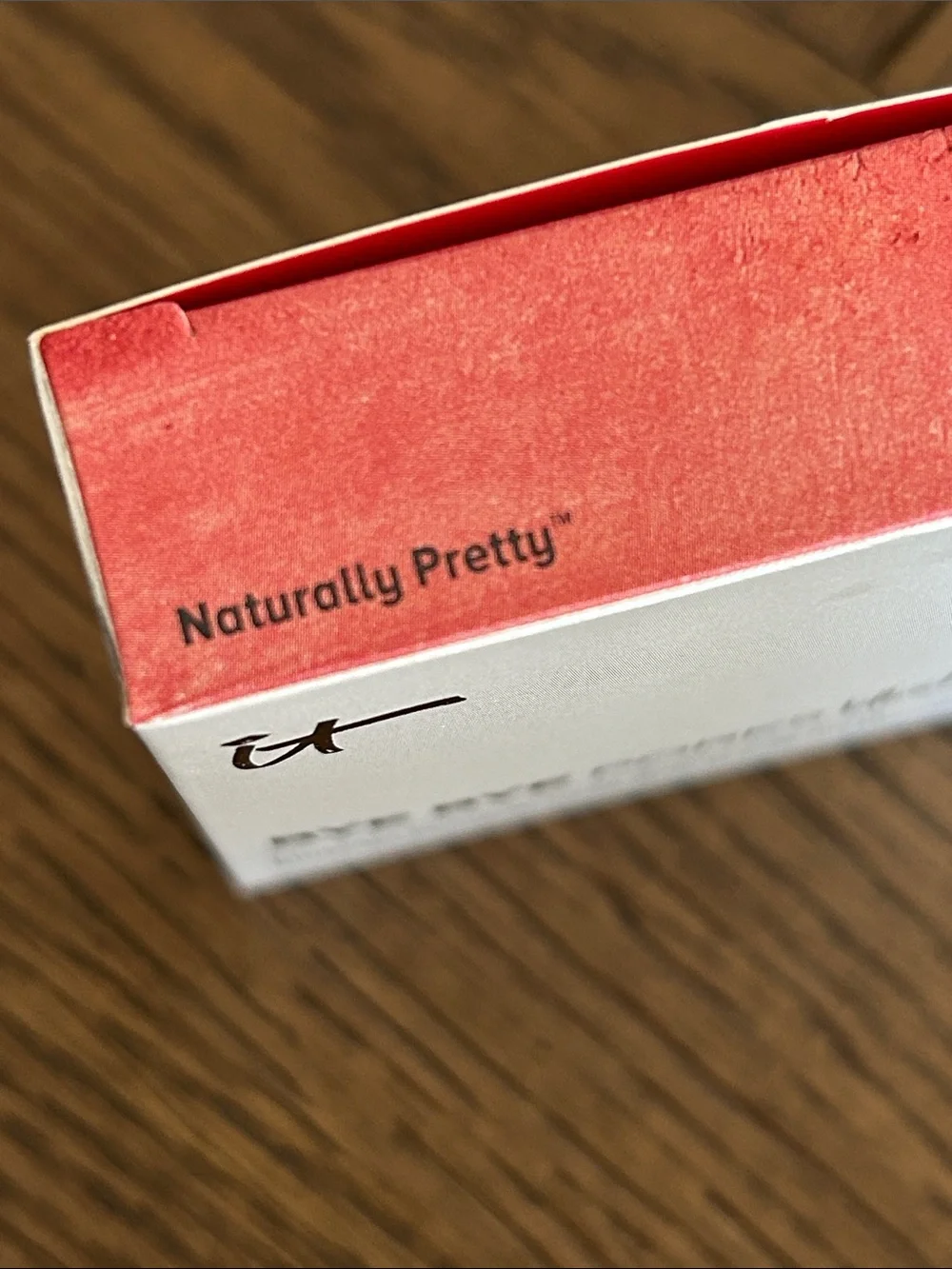 It Bye Bye Pores Blush